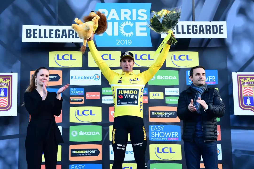 作嘔 视频缩略图