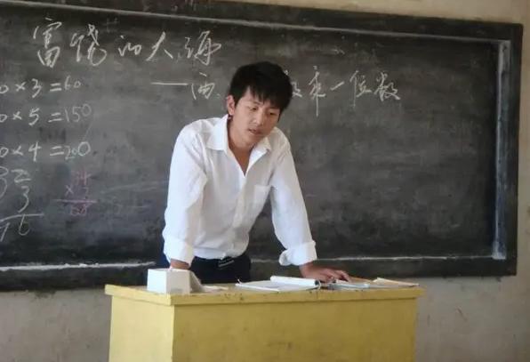 你不是一個人 视频截图