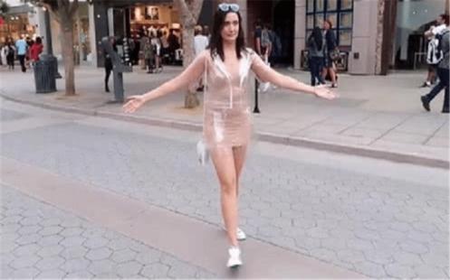 決鬥的人 视频截图