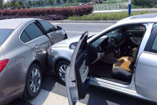 俠探傑克：永不回頭（原聲版） 视频截图